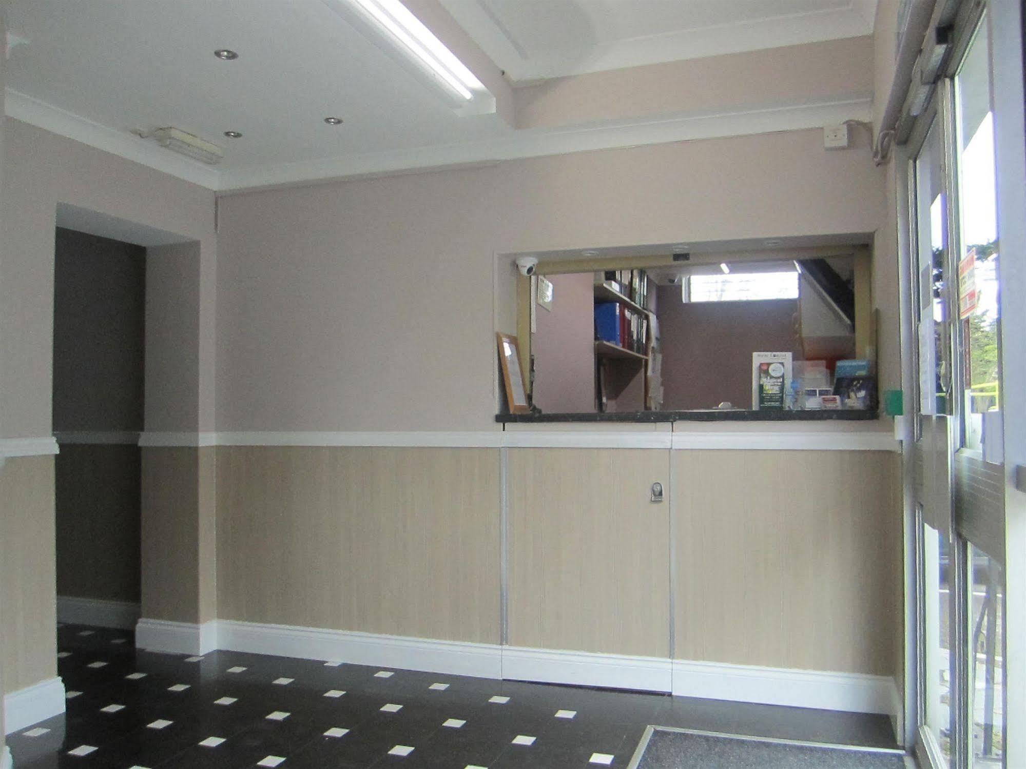 Lynden Court Hotel Bournemouth Exterior photo